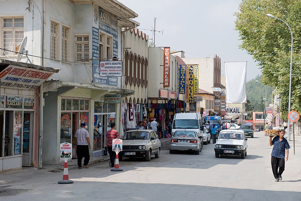 Kadirli şehir merkezinden 2008 arşiv görüntüsü